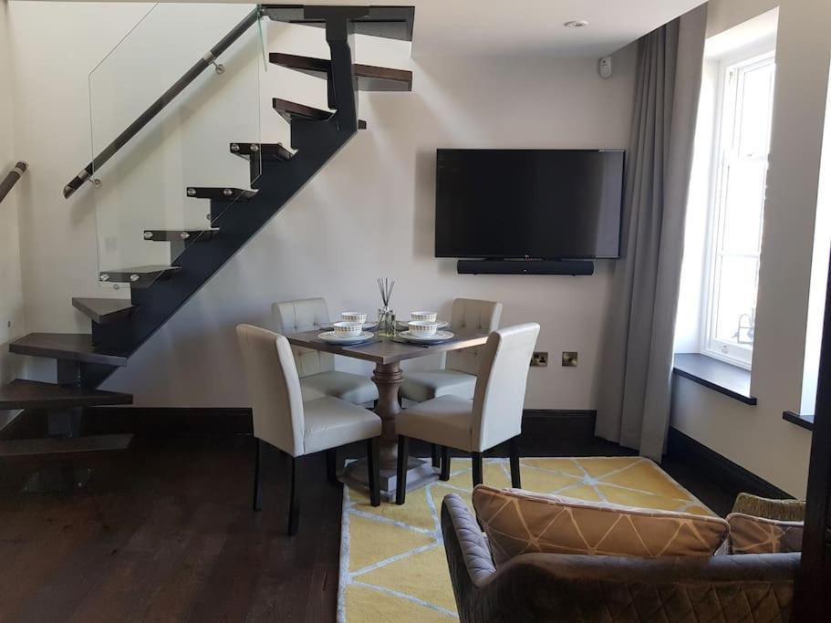 The Queens Head, Parkside Apartment 1 Burley in Wharfedale Extérieur photo