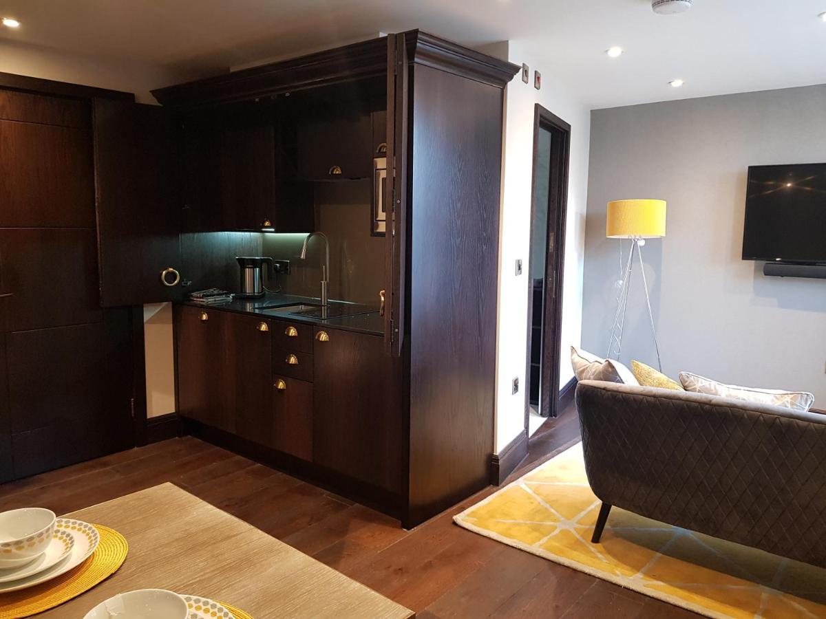 The Queens Head, Parkside Apartment 1 Burley in Wharfedale Extérieur photo